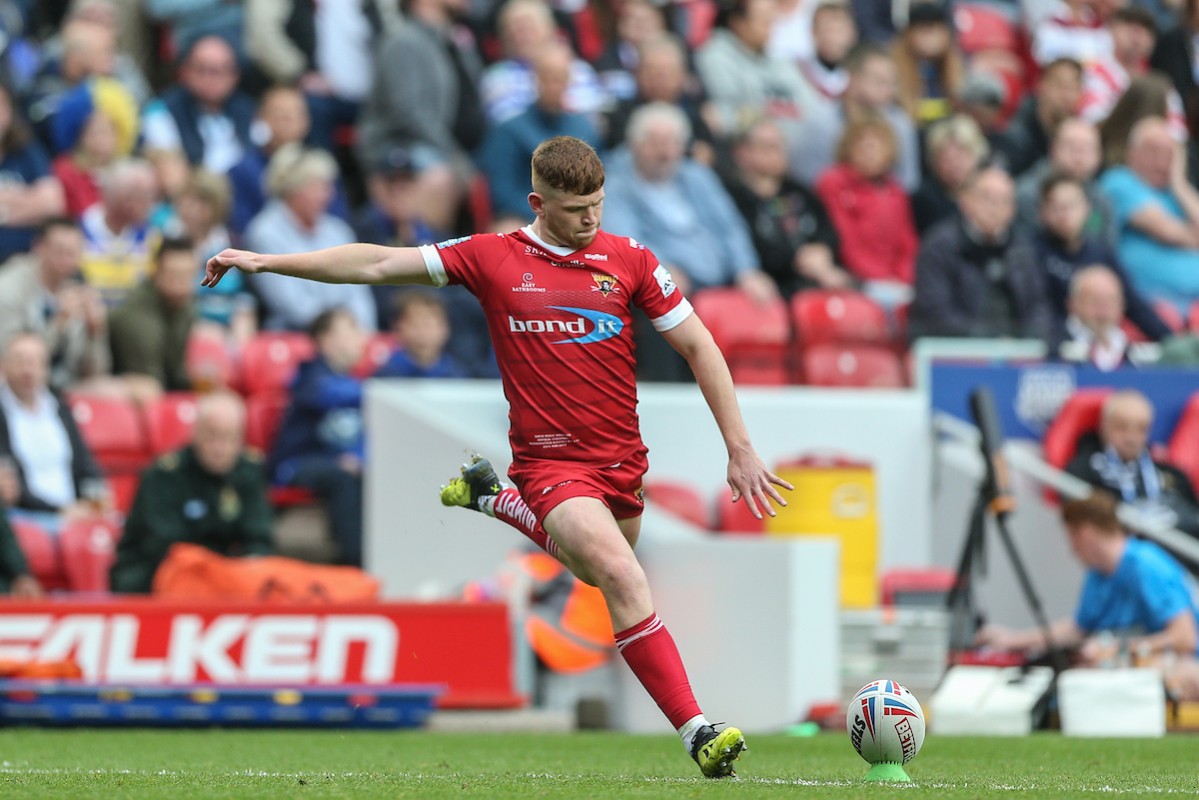 Rugby League Today: Russell extends Huddersfield stay & rule changes debate