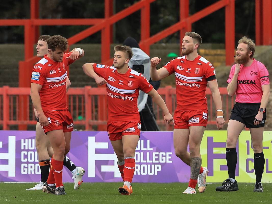 Ethan Ryan celebrates try
