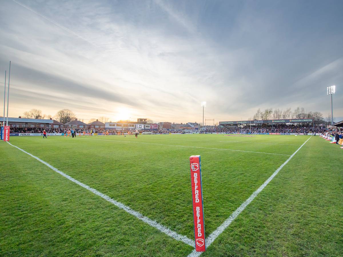 Wakefield Trinity Belle Vue.jpg