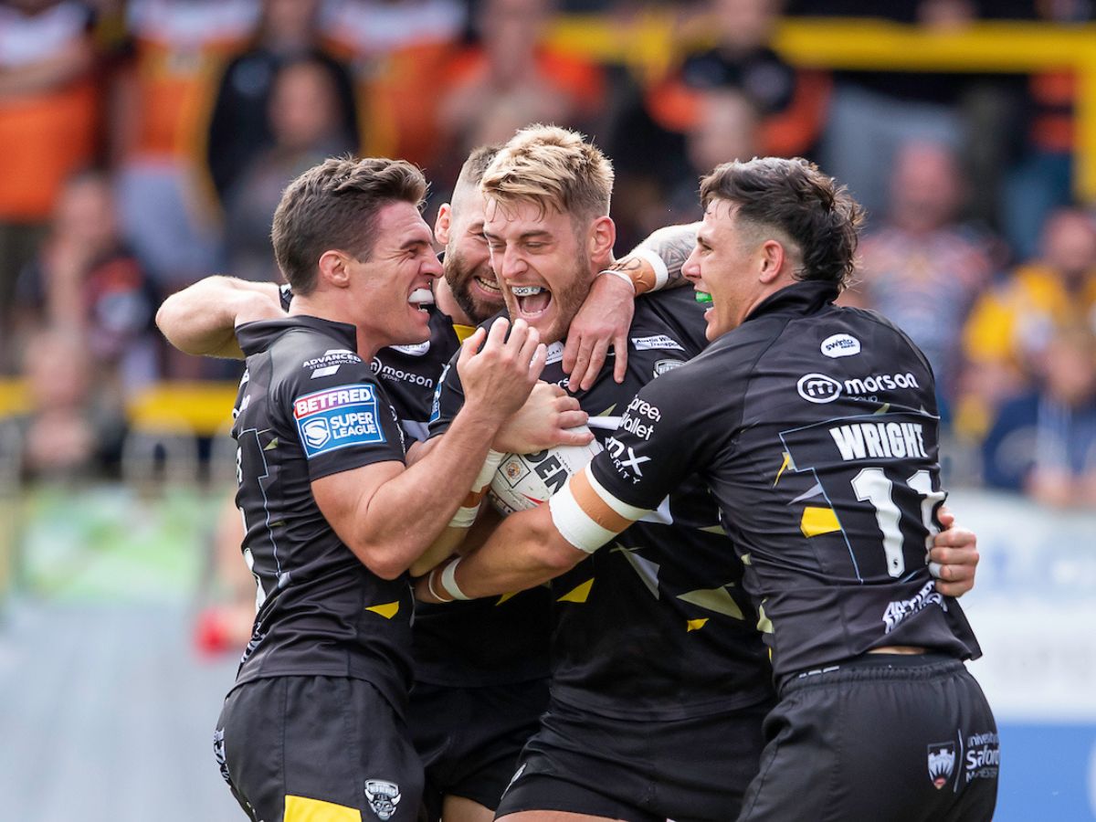 Jack Ormondroyd and Brodie Croft Salford Red Devils SWpix