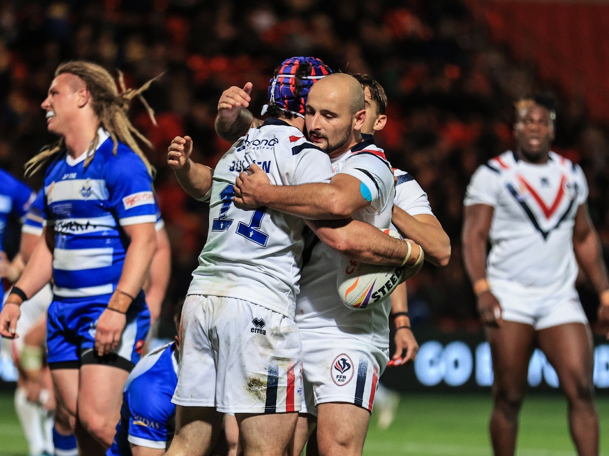 France 34-12 Greece: French triumph on historic night