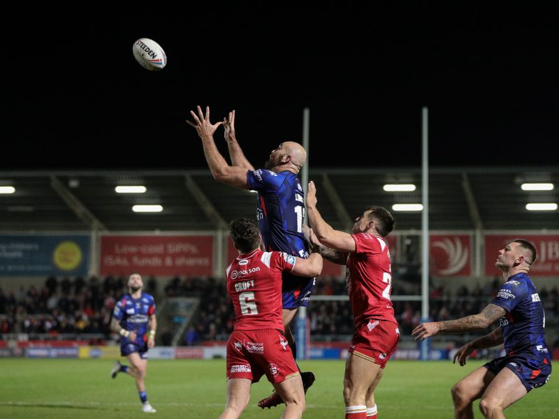 Kane Linnett, News Images
