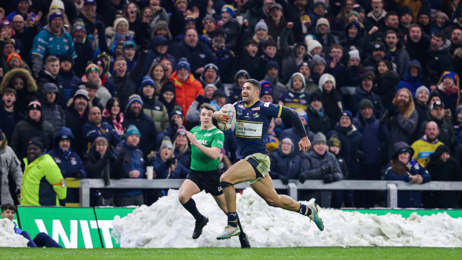 Nene Macdonald Leeds Rhinos Super League Round 4 attendances SWpix