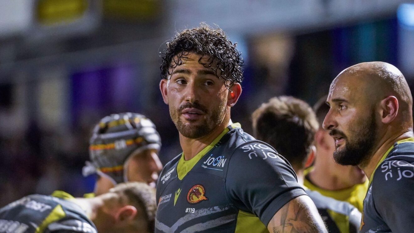 Arthur Romano in action for Catalans Dragons in 2025