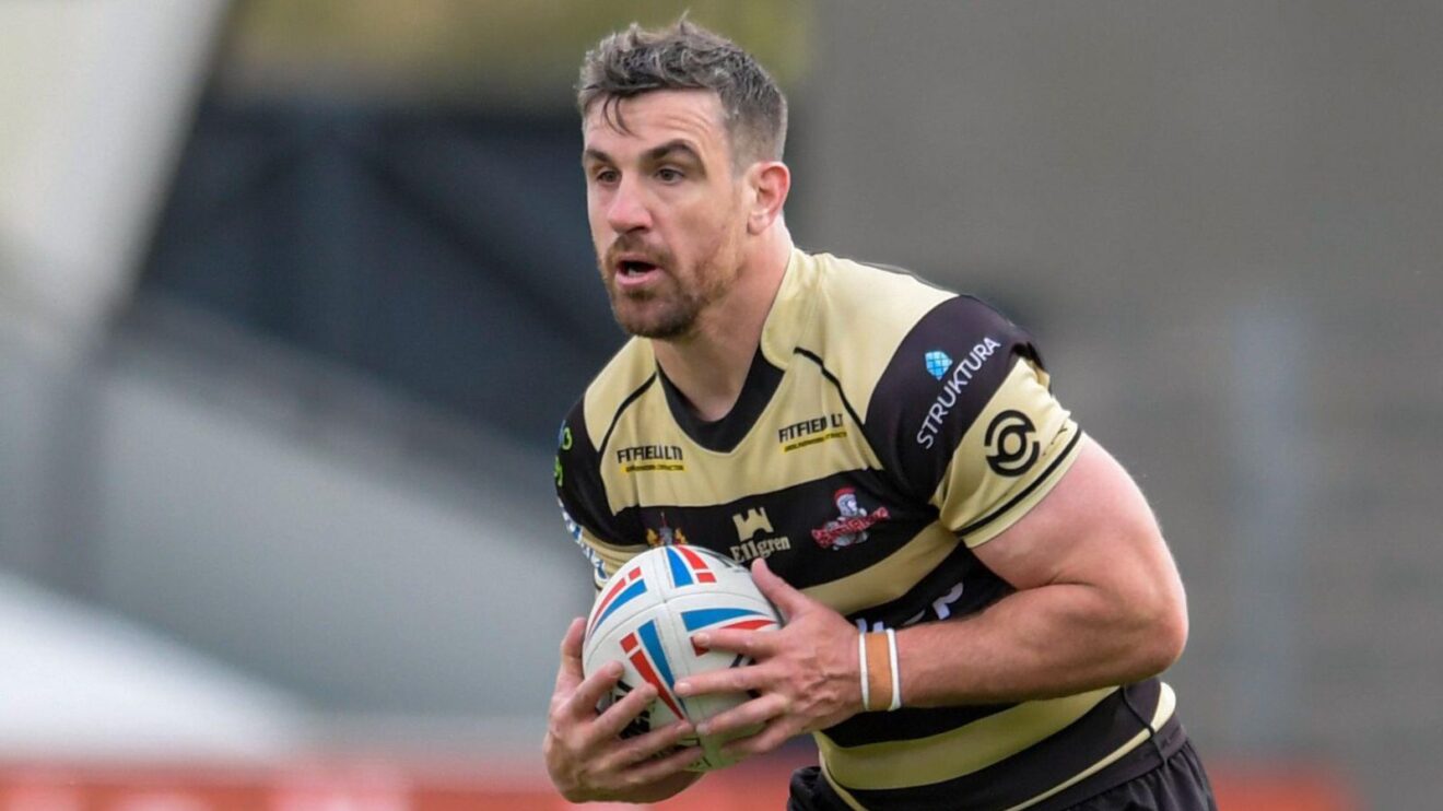 Tyrone McCarthy in action for Leigh in 2021