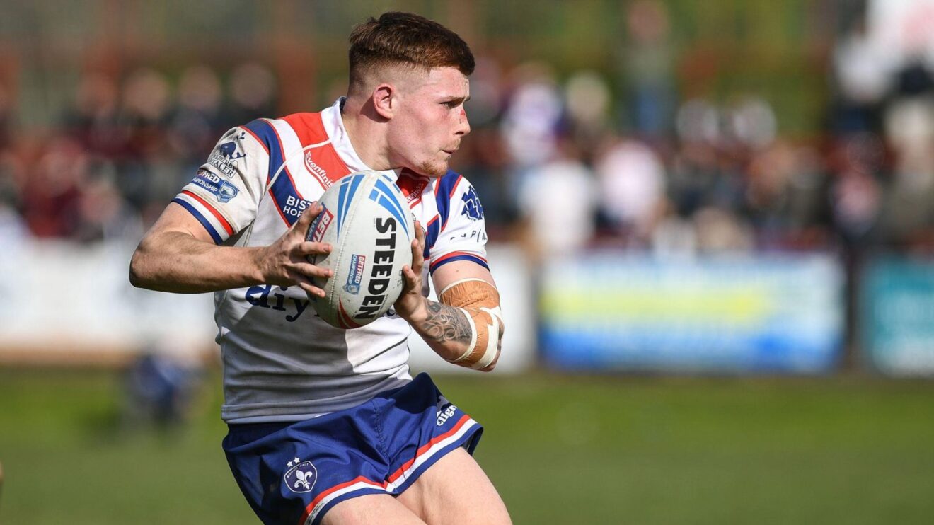 Myles Lawford in action for Wakefield Trinity in 2024