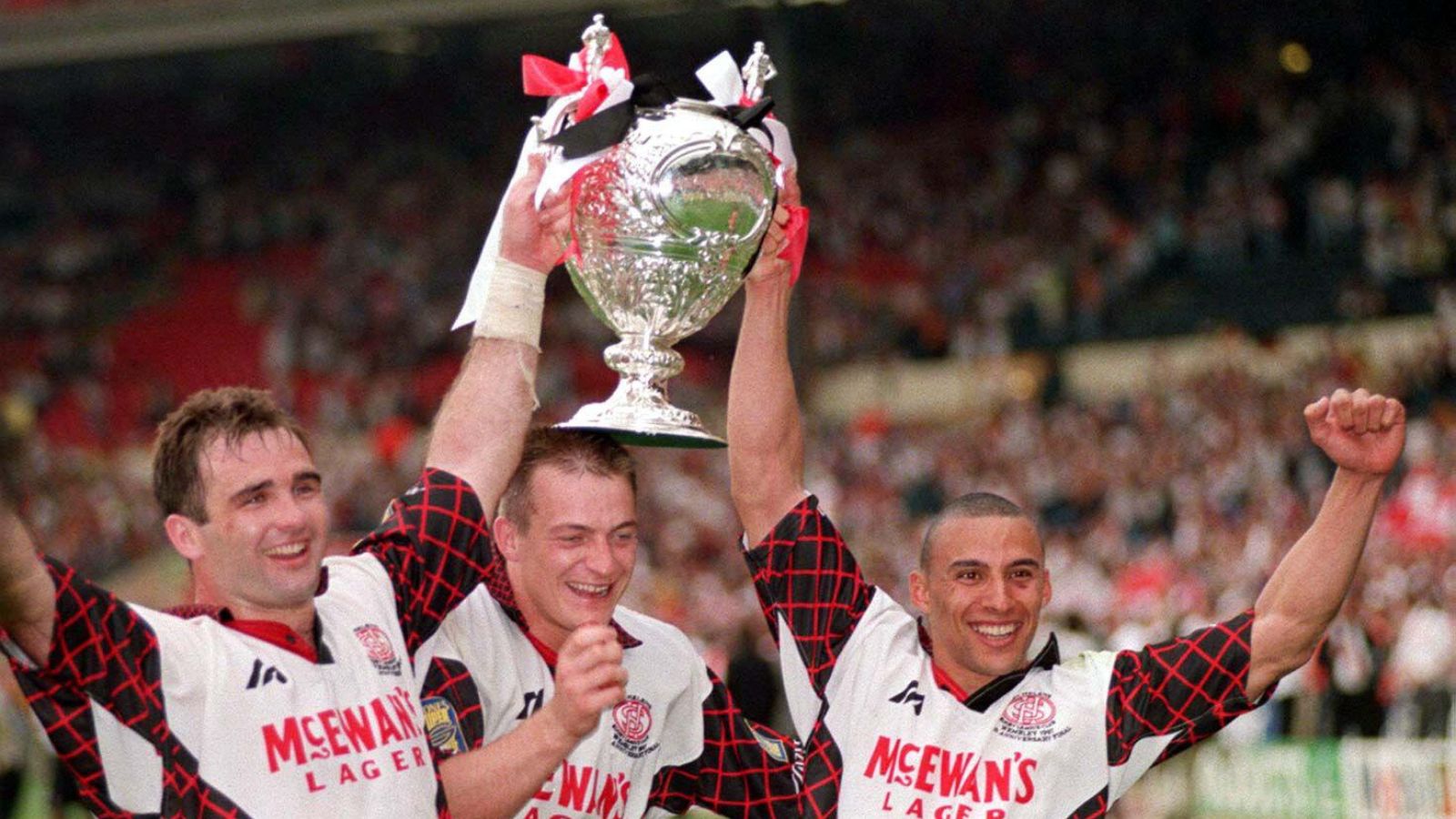 St Helens lift the Challenge Cup in 199 following their triumph in the competition's final against Bradford Bulls