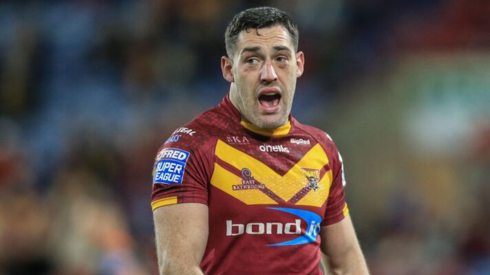 Joe Wardle in action for Huddersfield Giants in 2019