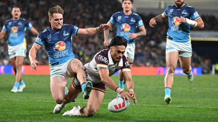 Brendan Piakura scoring a try for Brisbane Broncos in 2025