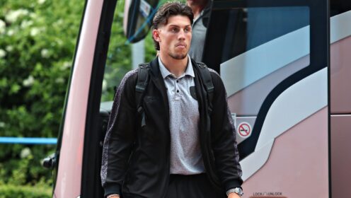 Owen Trout future takes fresh twist as NRL team monitor Leigh Leopards situation