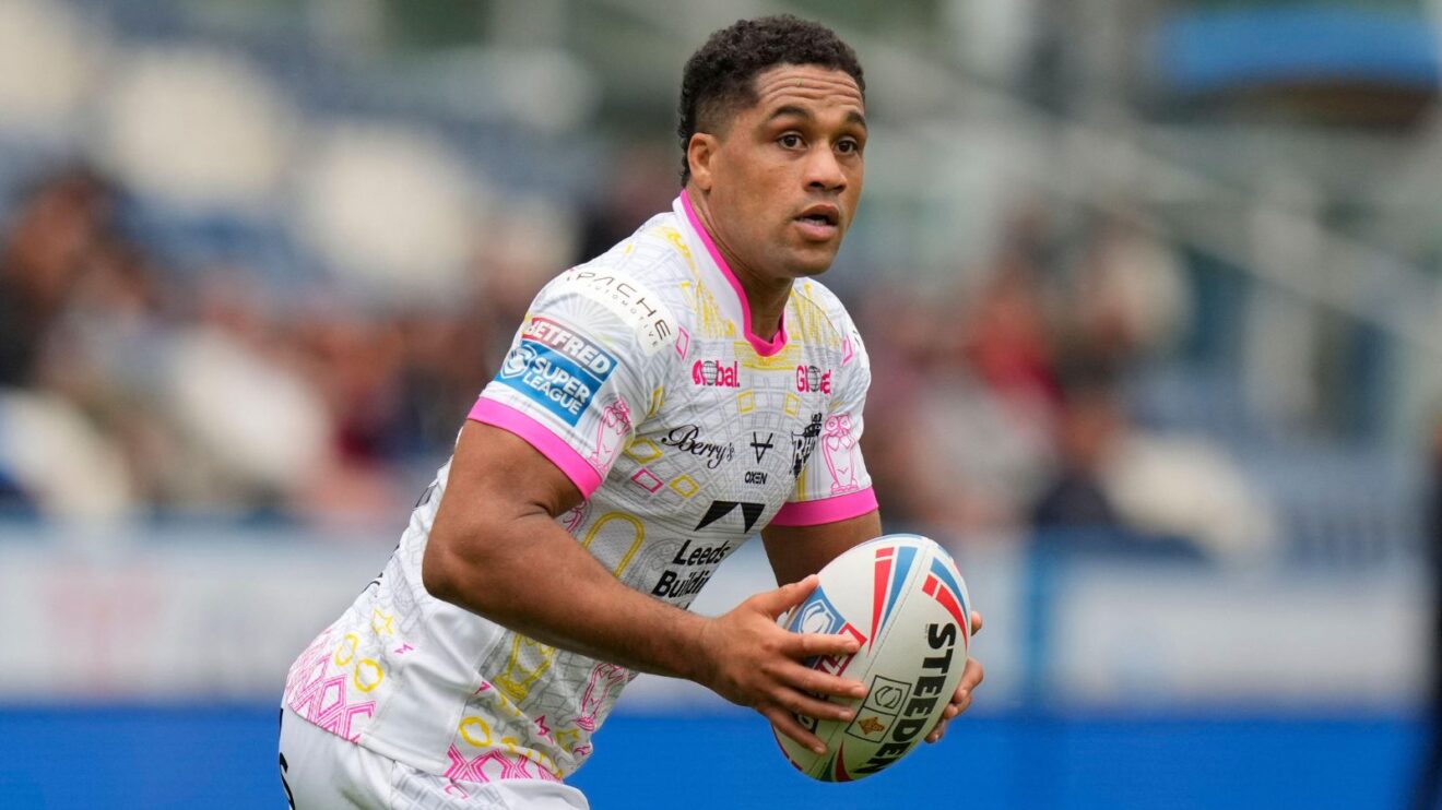 Derrell Olpherts in action for Leeds Rhinos in 2023