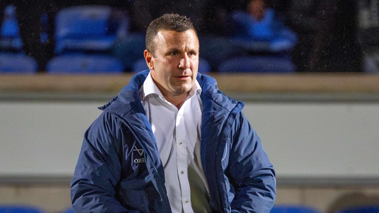 Hull KR head coach Willie Peters.