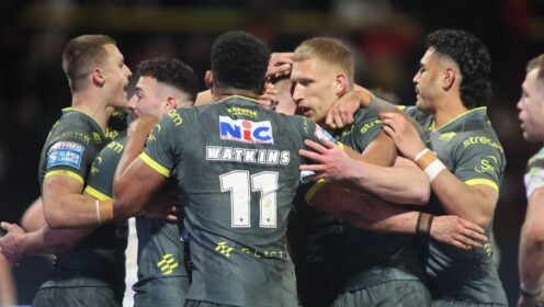 Bradford v Leeds: Five takeaways as Rhinos ‘escape scot-free’ in ‘game of two halves’ but injuries pile up for Bulls