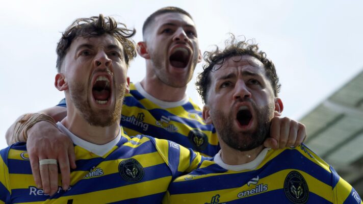 Warrington Wolves defeated Leigh Leopards.