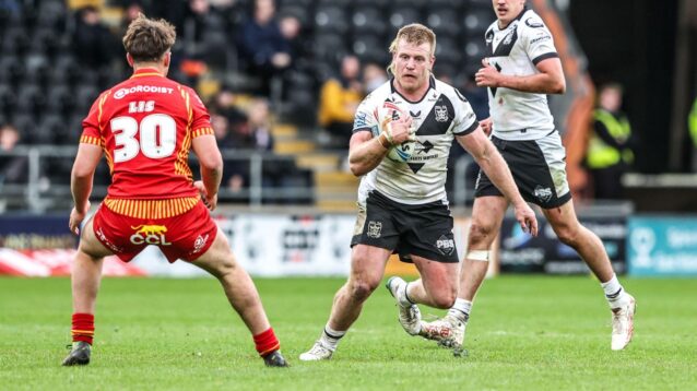 Brad Fash (ball in hand) in action for Hull FC in 2026