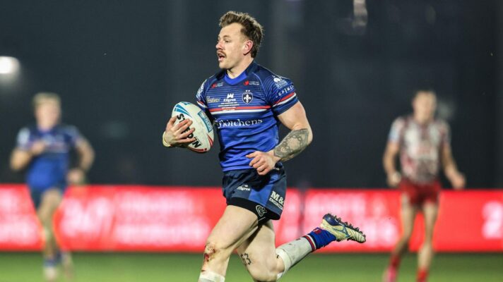 Tom Johnstone in action for Wakefield Trinity in 2026