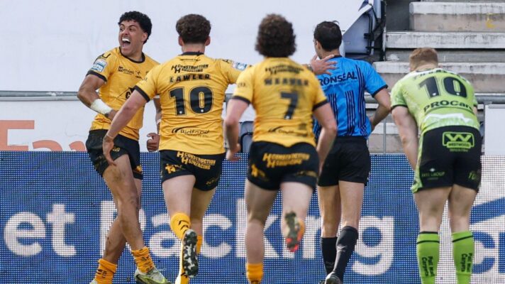 Castleford Tigers' Krystian Mapapalangi celebrates a try against Wigan Warriors in 2026