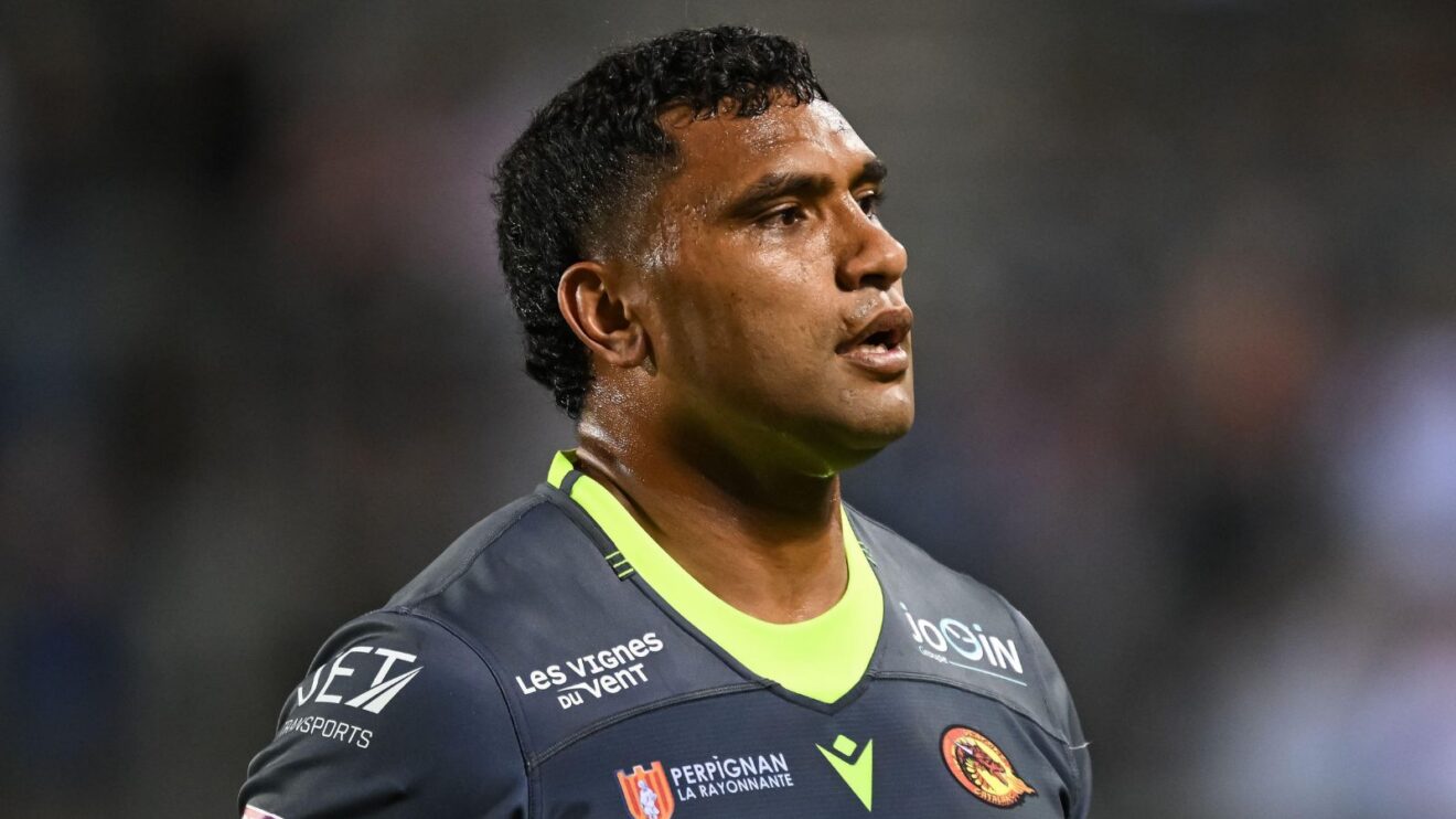 Tevita Pangai Jr in action for Catalans Dragons in 2025