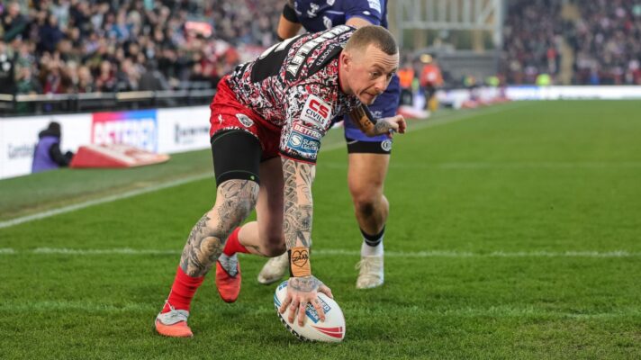 Josh Charnley dots the ball down to score a try for Leigh Leopards in 2026
