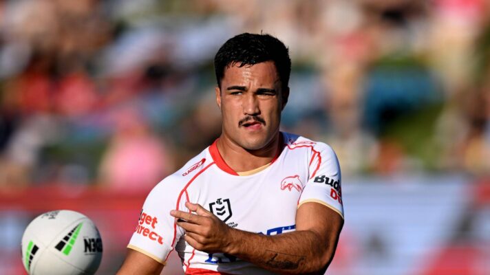 Wakefield Trinity have signed Mason Teague.