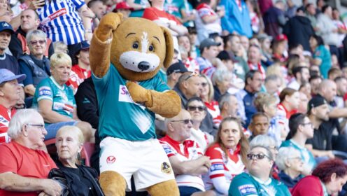 Super League attendances: Three clubs set season highs in record-breaking round