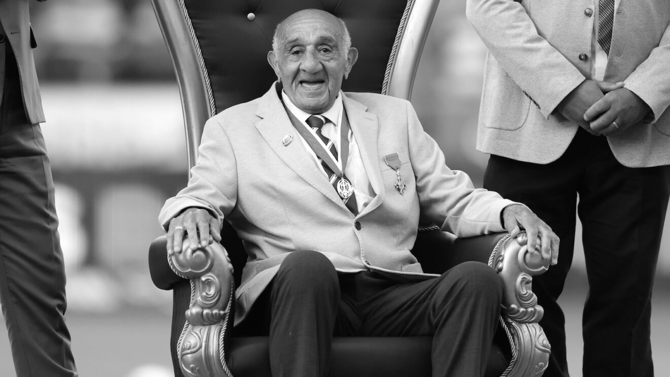 The late, great Sir Billy Boston