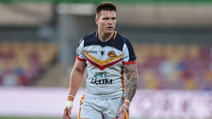 Zac Lipowicz in action for Catalans Dragons in 2026