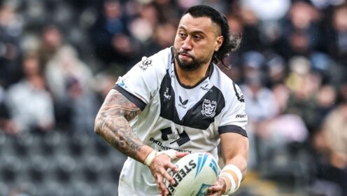 Warrington Wolves win marred by referee controversy after Ligi Sao decision