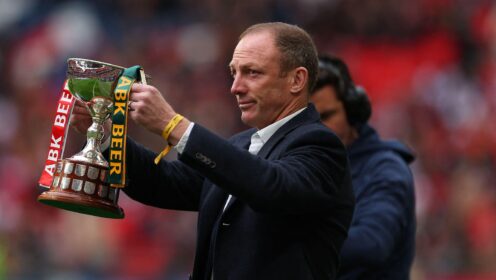Darren Lockyer’s plea to Super League clubs over NRL offer