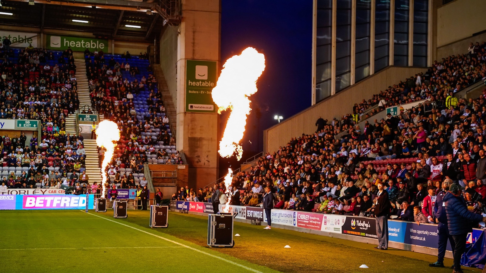 Super League Attendances: Four Five-figure Crowds as Wigan Lead the Way