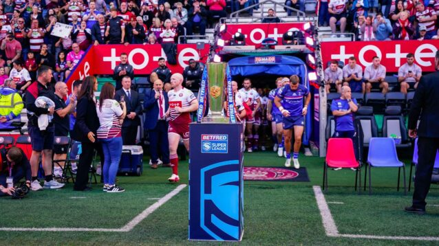 Wigan and Leeds create unwanted Super League history with semi-final defeats