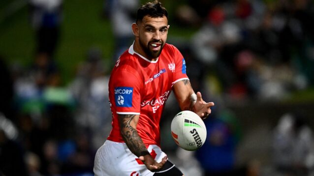 St George-Illawarra Dragons star offered to Super League clubs in shock move